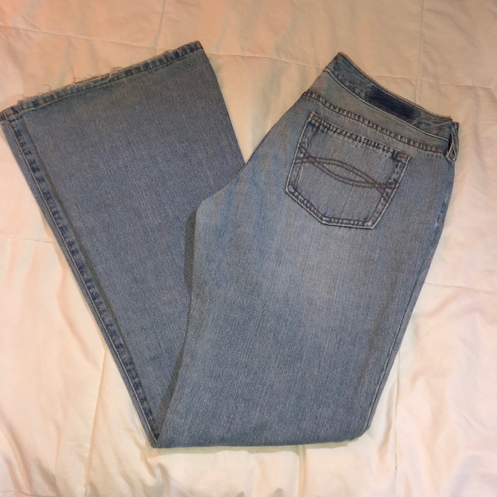 🌻 Abercrombie and Fitch  jeans  Sz 8R